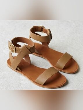 Ankle Strap Sandals in Tan Sz. 8